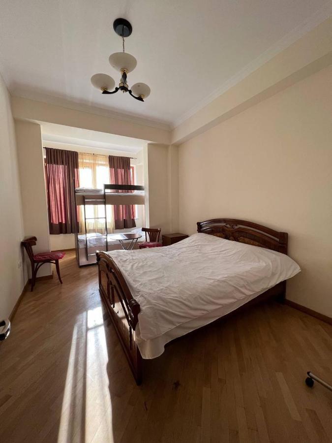 Arevahostel&Apartment Jerevan Eksteriør bilde
