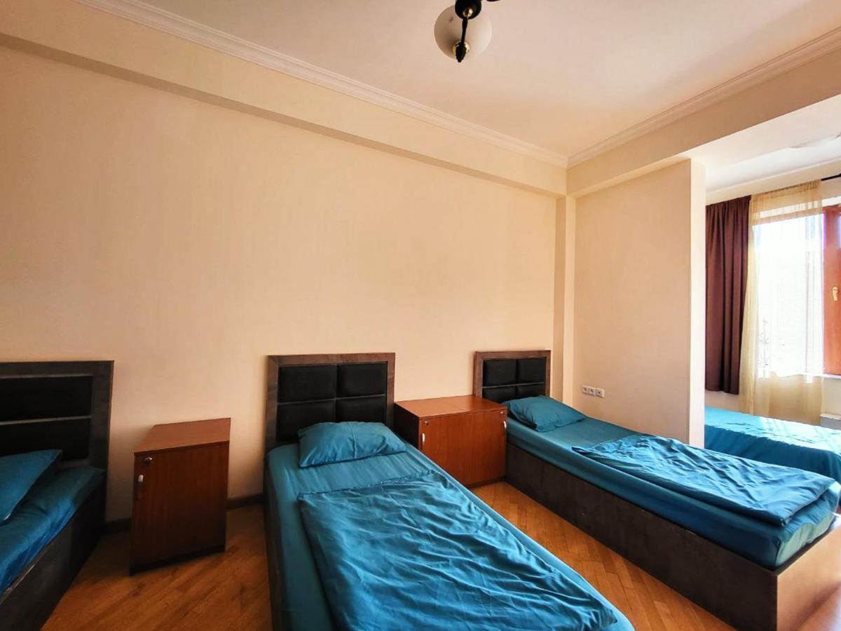 Arevahostel&Apartment Jerevan Eksteriør bilde
